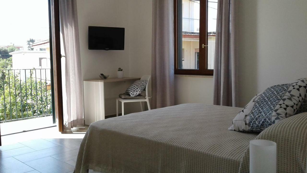 Madar Home SantʼAgata sui Due Golfi Екстериор снимка